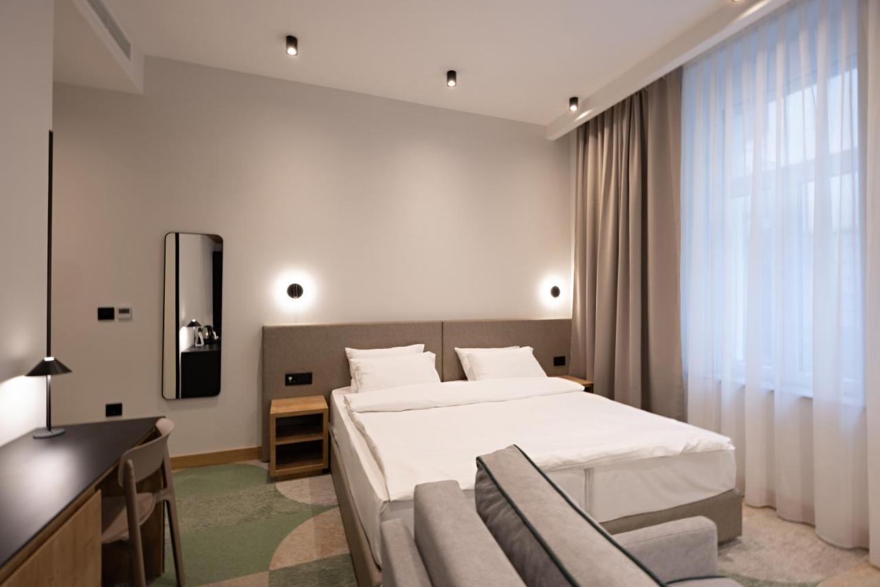 Hop Inn Rooms & Suites Beograd Bagian luar foto