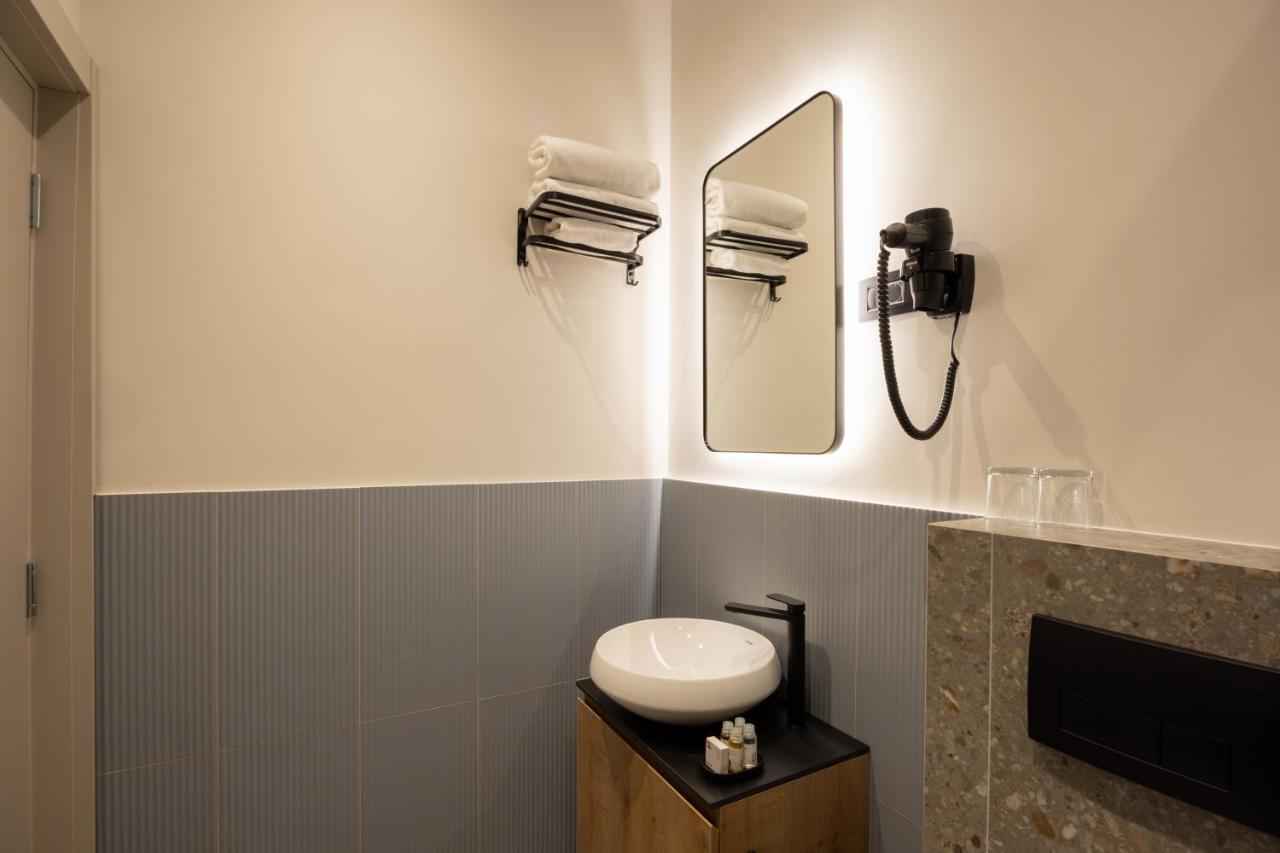 Hop Inn Rooms & Suites Beograd Bagian luar foto