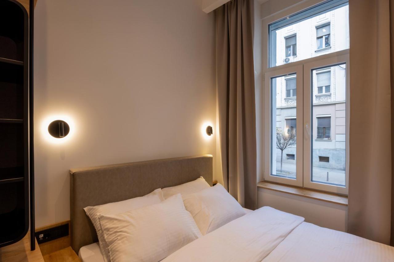 Hop Inn Rooms & Suites Beograd Bagian luar foto