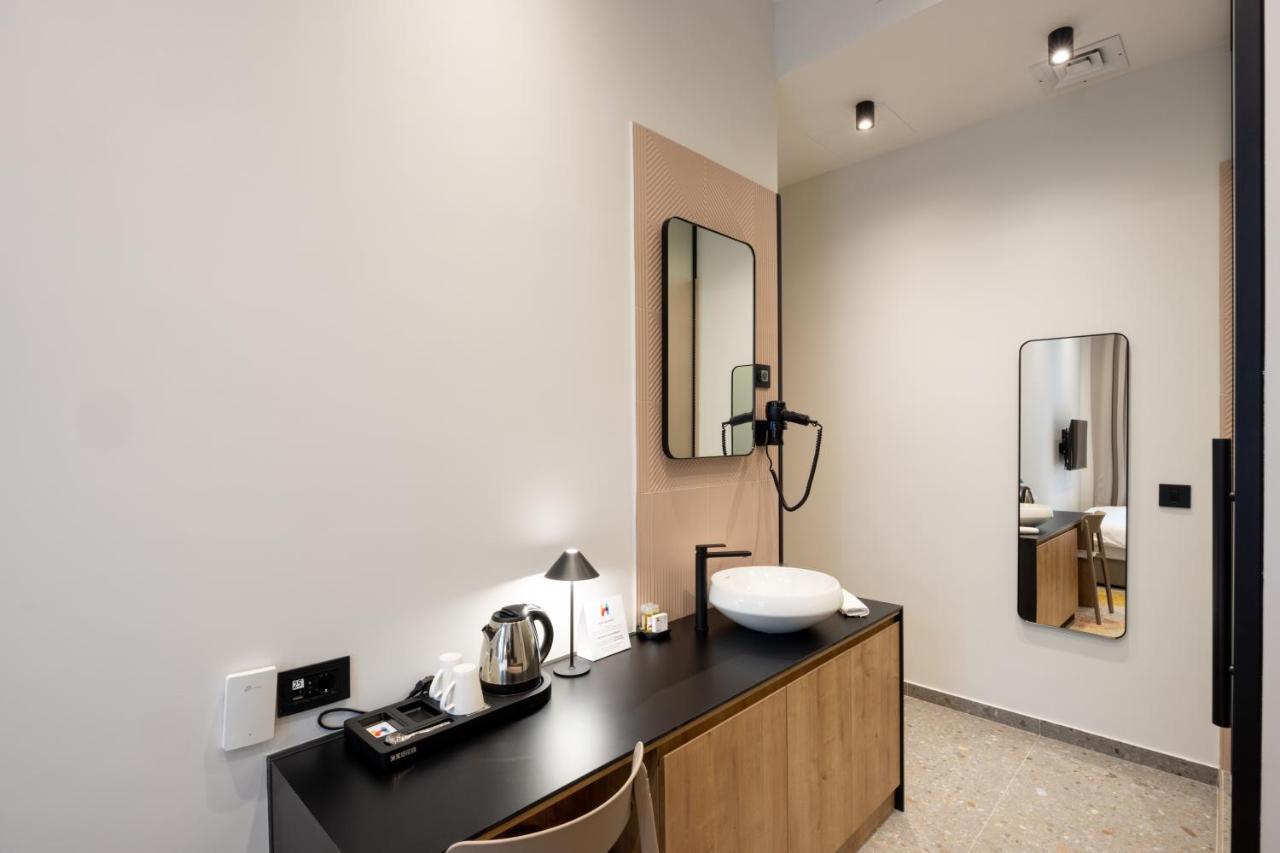 Hop Inn Rooms & Suites Beograd Bagian luar foto
