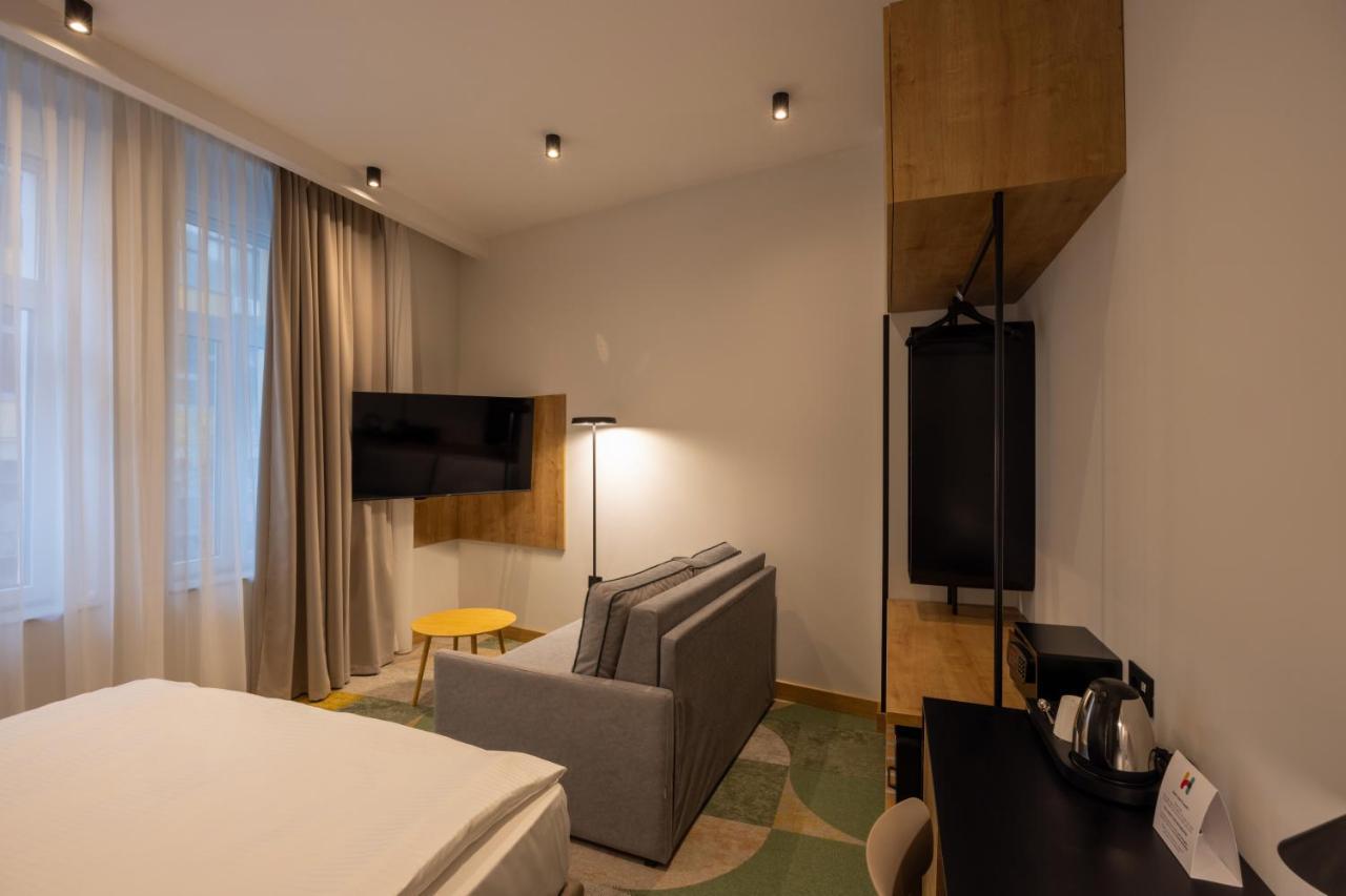 Hop Inn Rooms & Suites Beograd Bagian luar foto