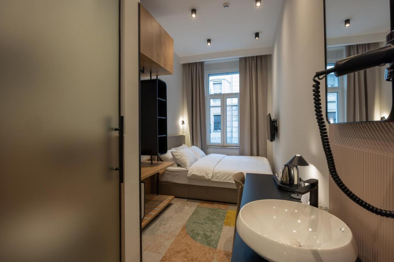 Hop Inn Rooms & Suites Beograd Bagian luar foto