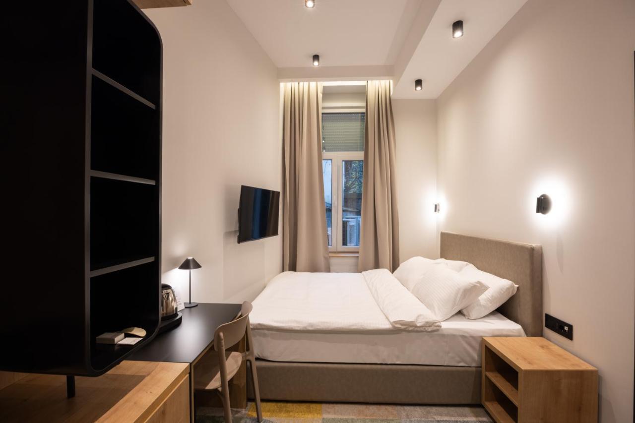 Hop Inn Rooms & Suites Beograd Bagian luar foto