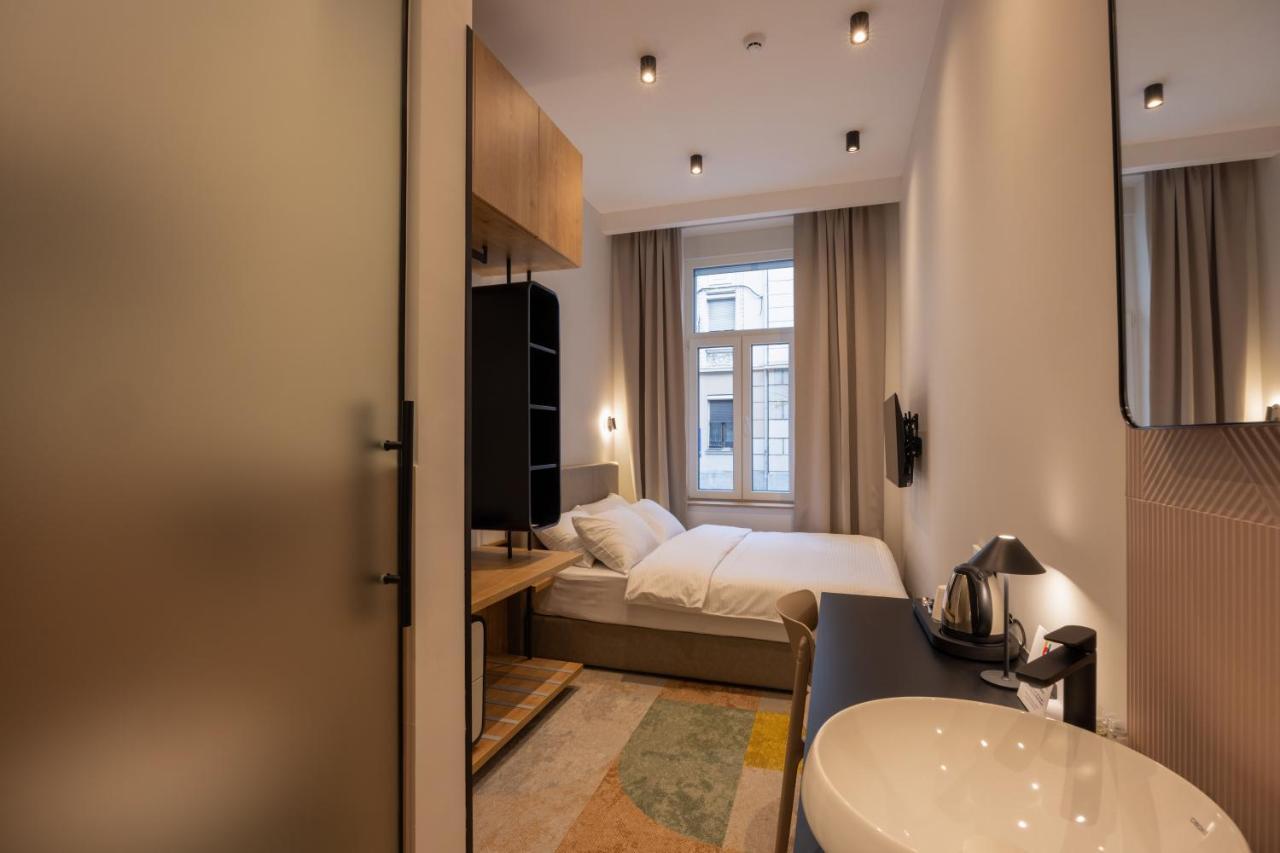 Hop Inn Rooms & Suites Beograd Bagian luar foto