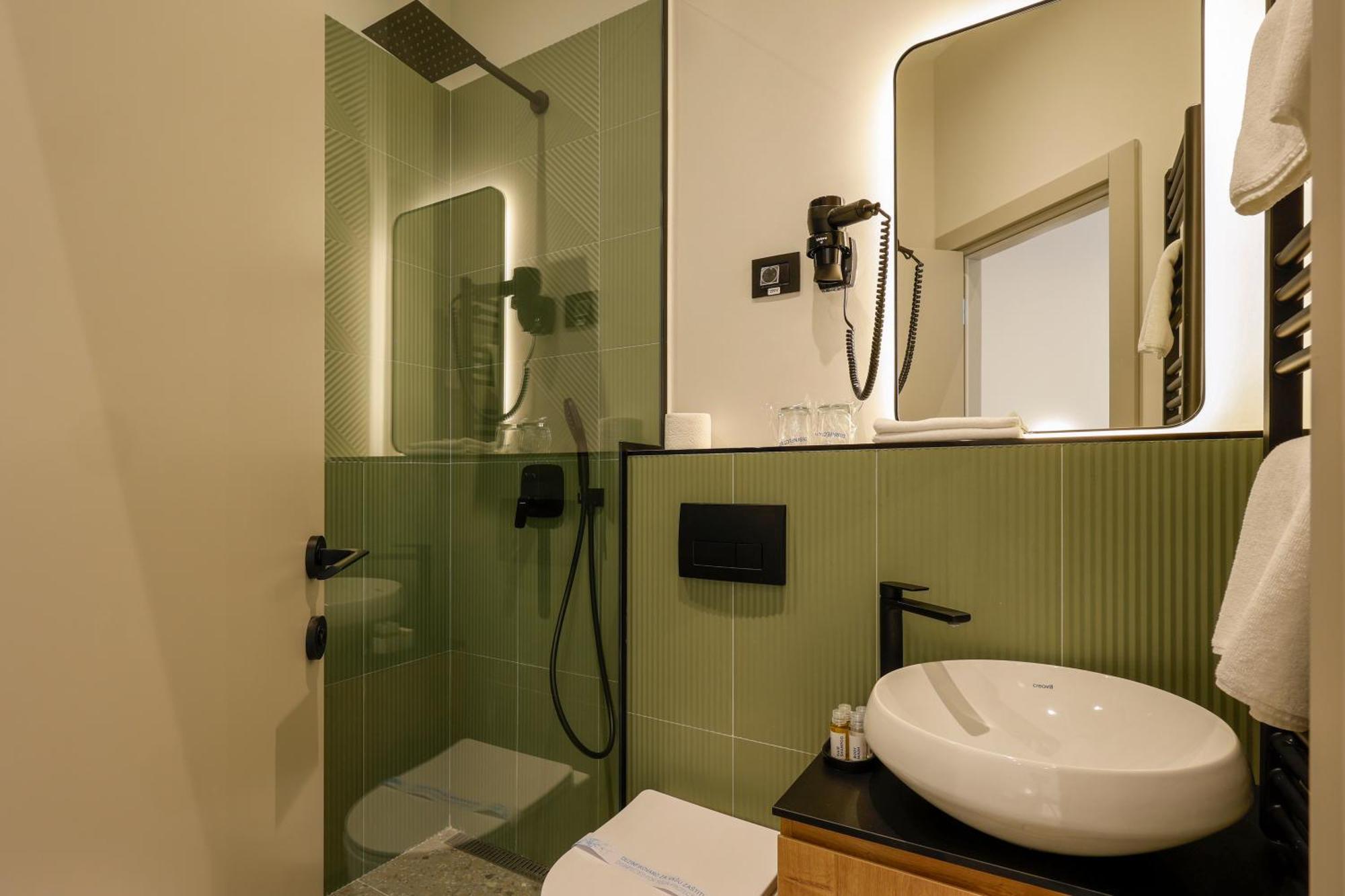 Hop Inn Rooms & Suites Beograd Bagian luar foto